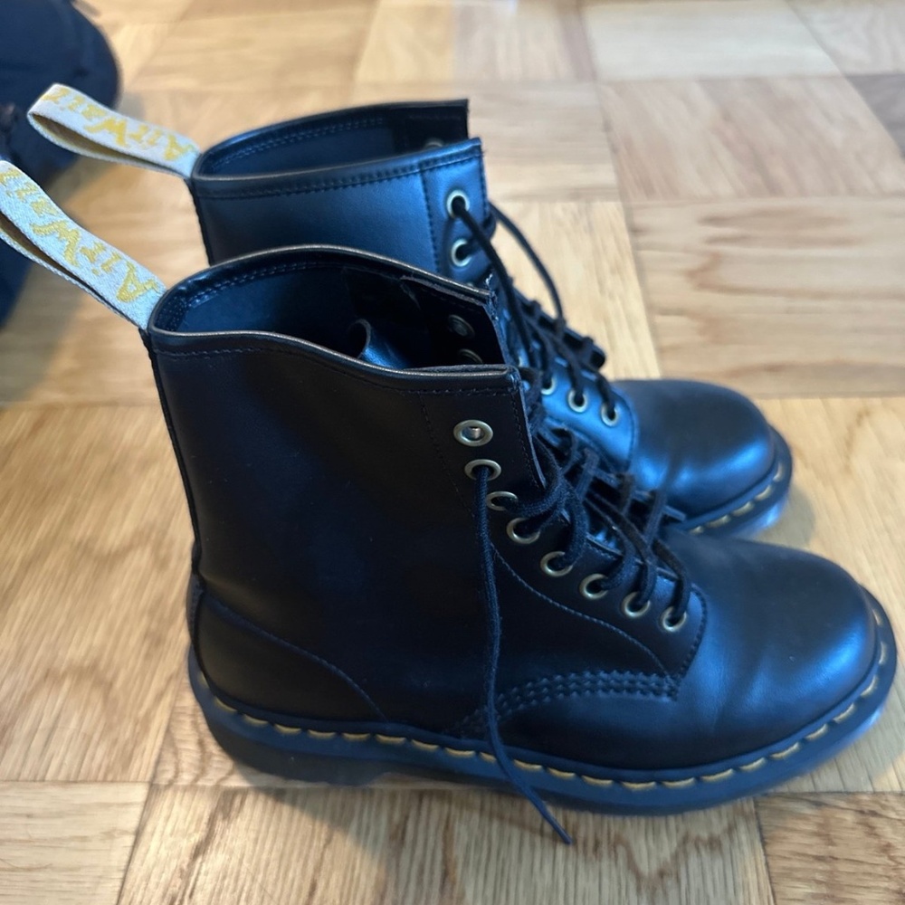 Dr. Martens Vegan 1460 Felix Lace Up Black boots